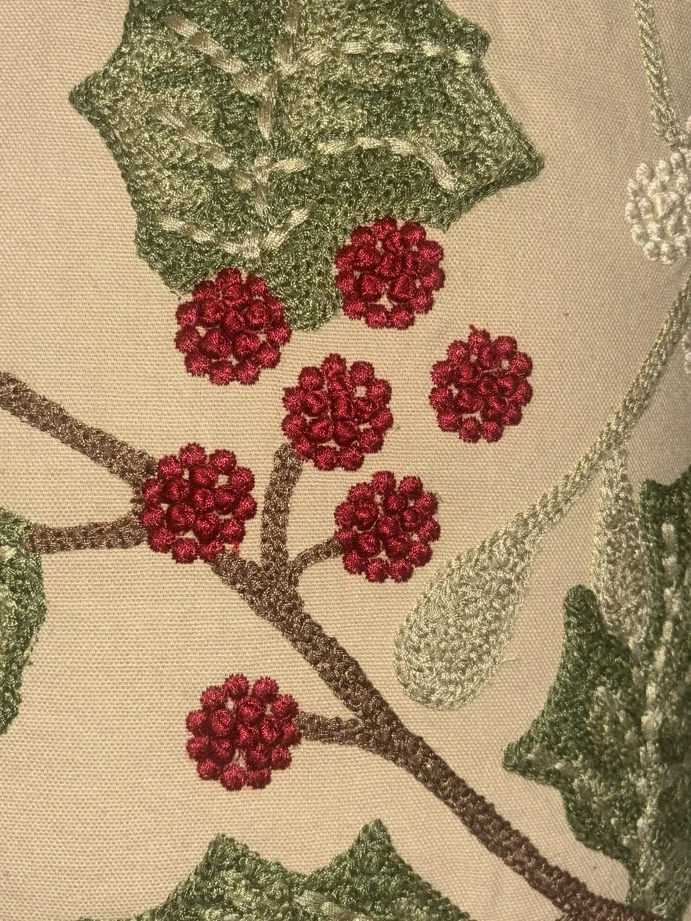 Vintage pier 1 Holiday Holly Embroidered Throw Pillow - Green & Red